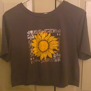 Grey Sunflower Cropped Tee